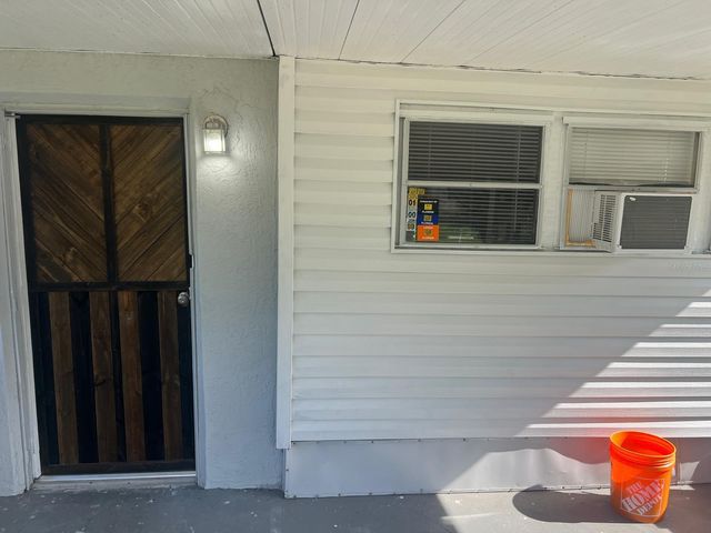 20456 SE 140TH STREET, Umatilla, FL 32784