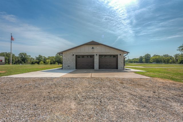 7157 E Hwy 266, Claremore, OK 74019