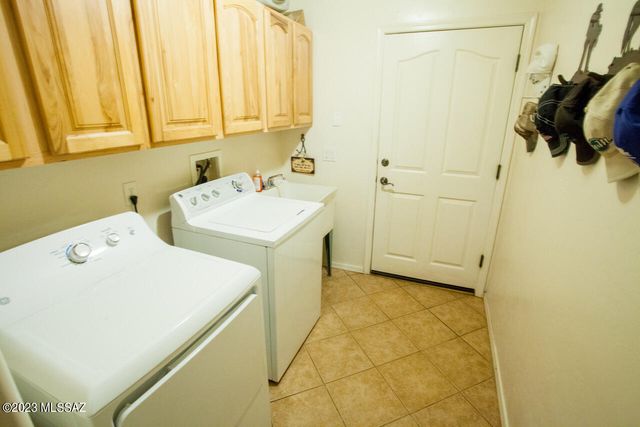 9090 S Tequila Sunrise Road, Hereford, AZ 85615