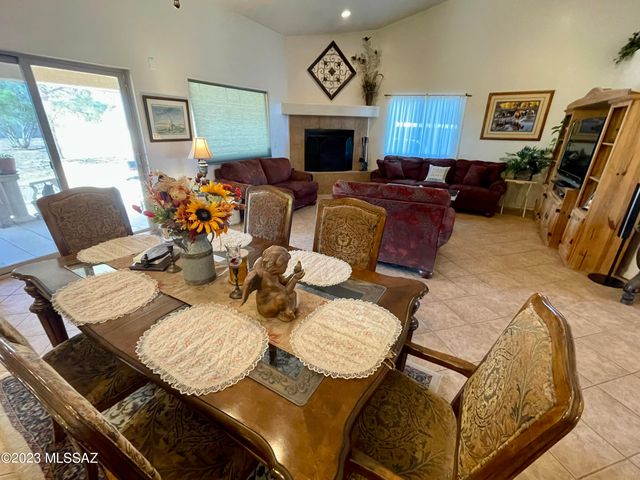 9090 S Tequila Sunrise Road, Hereford, AZ 85615