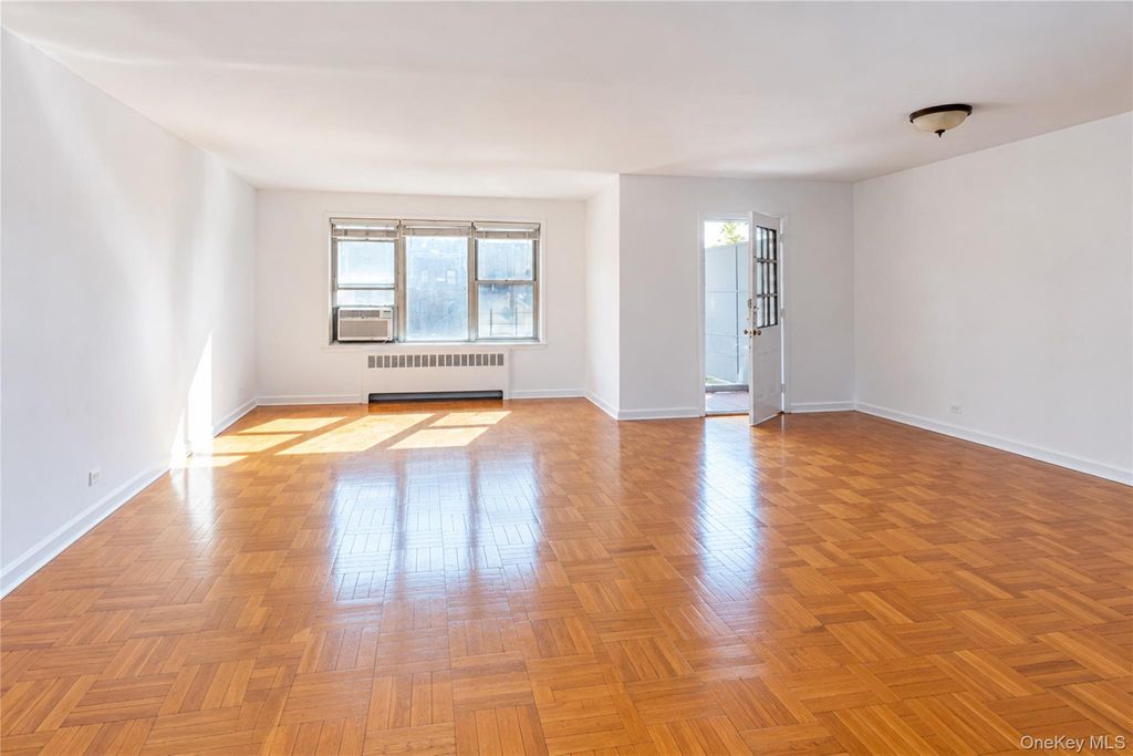 3299 Cambridge Avenue 4F, Bronx, NY 10463 — photo 2