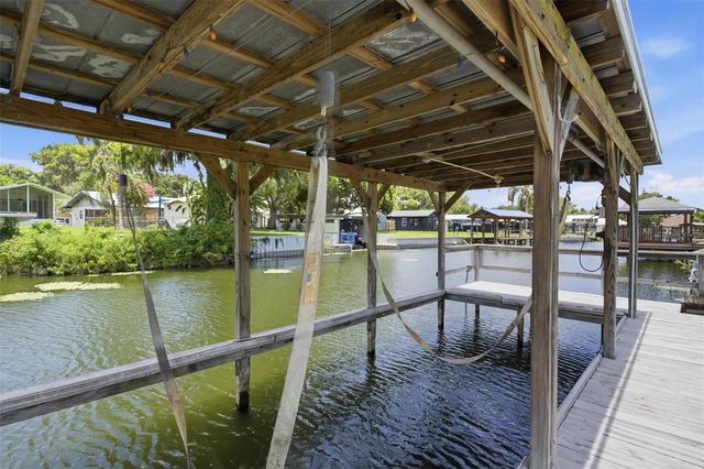1631 CANAL COURT, Tavares, FL 32778