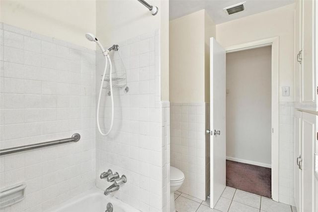 1631 CANAL COURT, Tavares, FL 32778