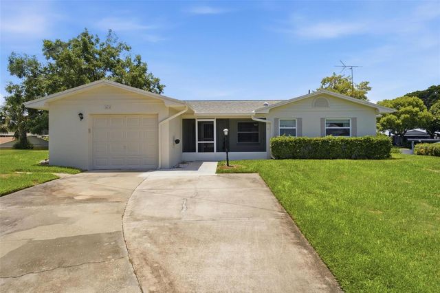 1631 CANAL COURT, Tavares, FL 32778