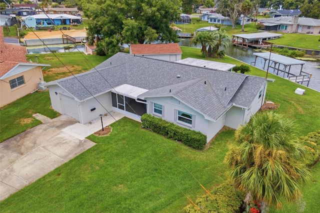 1631 CANAL COURT, Tavares, FL 32778