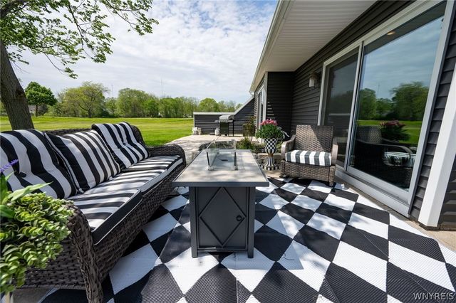 3142 East River Road, Grand Island, NY 14072