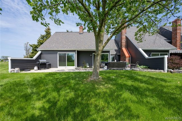 3142 East River Road, Grand Island, NY 14072