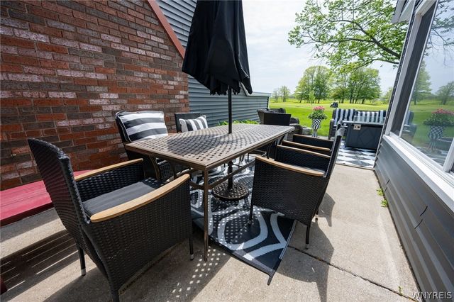 3142 East River Road, Grand Island, NY 14072
