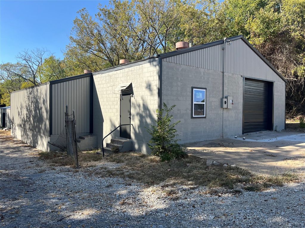 5626 Texoma Parkway, Sherman, TX 75090