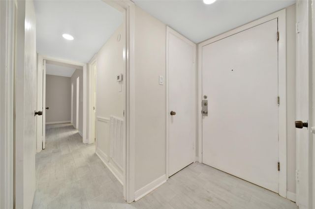 2822 Briarhurst Drive 45, Houston, TX 77057