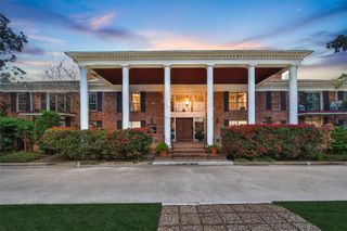 2822 Briarhurst Drive 45, Houston, TX 77057