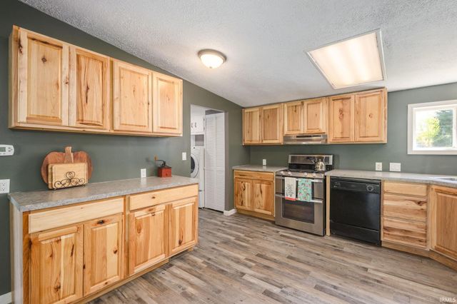 55412 County Road 23, Bristol, IN 46507