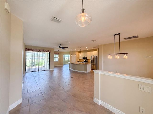 27103 CAMERONS RUN, Leesburg, FL 34748