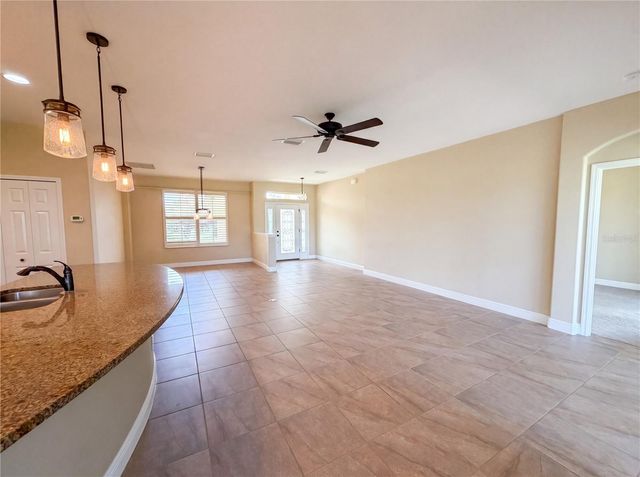 27103 CAMERONS RUN, Leesburg, FL 34748