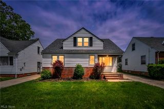 24831 Stephen Avenue, Euclid, OH 44123