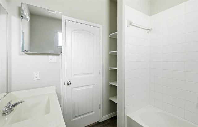 106 Lullaby DR, Georgetown, TX 78626