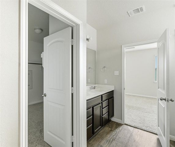 106 Lullaby DR, Georgetown, TX 78626