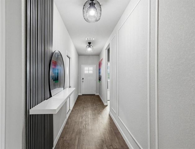 106 Lullaby DR, Georgetown, TX 78626