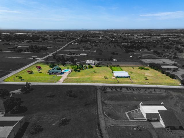 2200 White Lane, Haslet, TX 76052