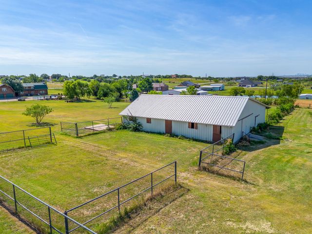 2200 White Lane, Haslet, TX 76052