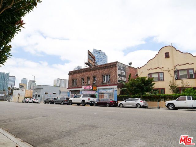 1214 W 8th Street, Los Angeles, CA 90017