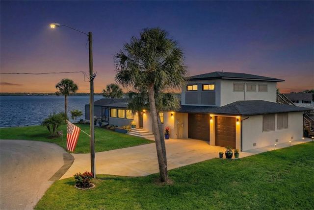 2440 QUAIL TERRACE, Port Charlotte, FL 33981