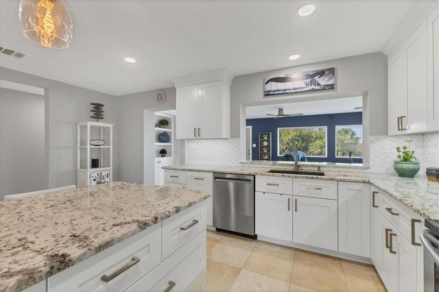 2440 QUAIL TERRACE, Port Charlotte, FL 33981