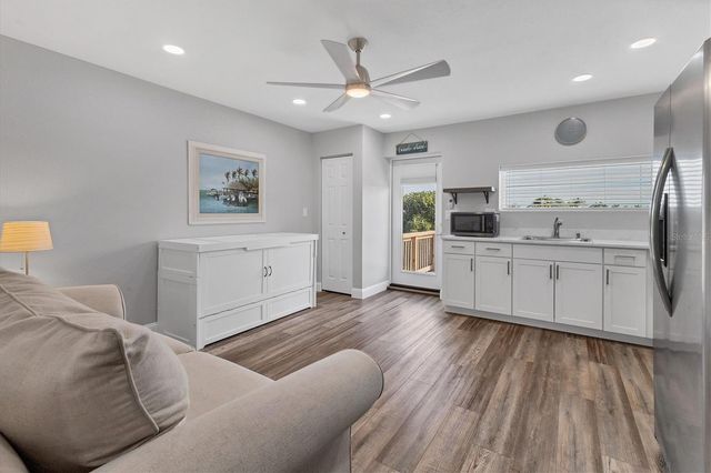 2440 QUAIL TERRACE, Port Charlotte, FL 33981