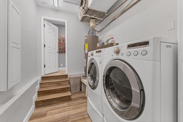 2440 QUAIL TERRACE, Port Charlotte, FL 33981