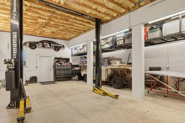 2440 QUAIL TERRACE, Port Charlotte, FL 33981