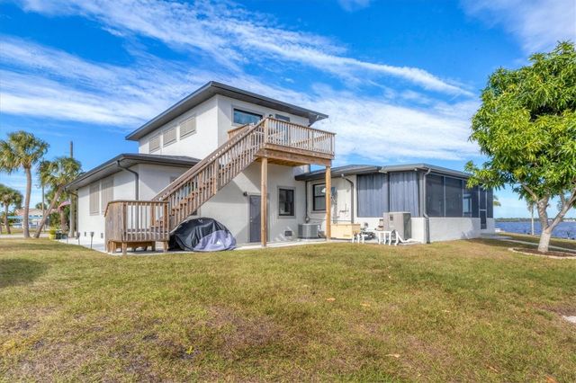 2440 QUAIL TERRACE, Port Charlotte, FL 33981