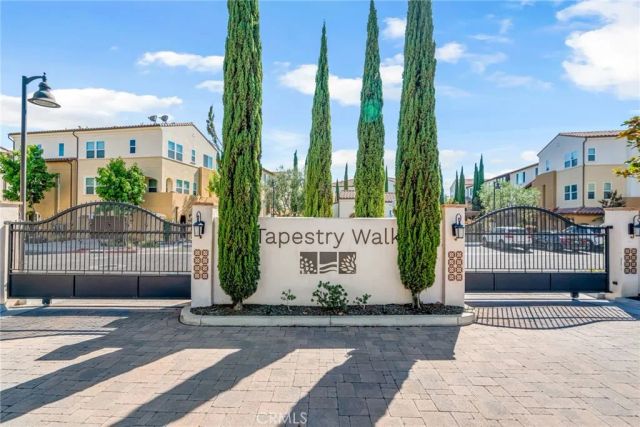 928 E Twill Court, Anaheim, CA 92802