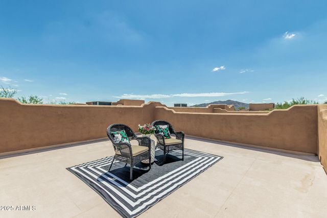 1434 E Venado Drive, New River, AZ 85087