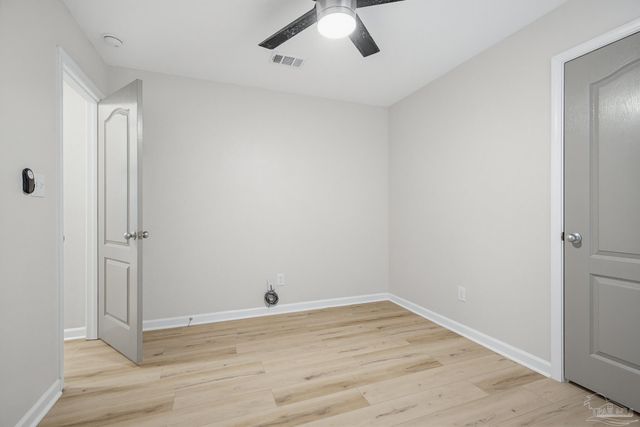 809 Bunting Ct, Cantonment, FL 32533