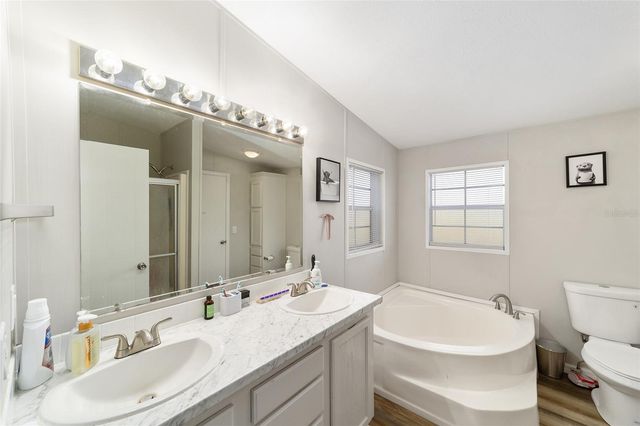 11922 NW 197TH TERRACE, Alachua, FL 32615