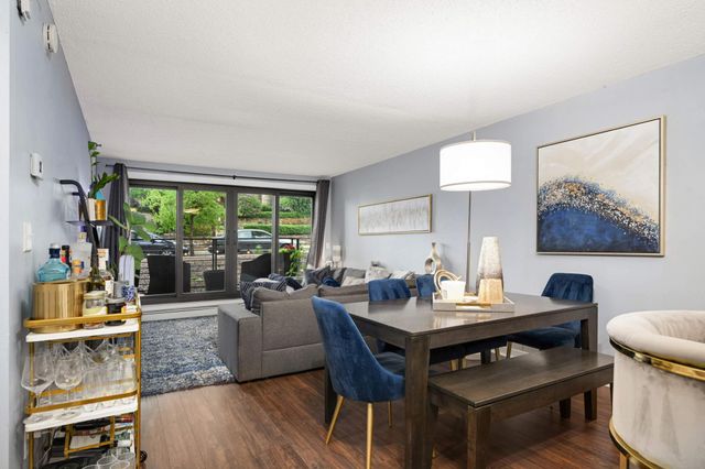 48 Groveland Terrace B206, Minneapolis, MN 55403