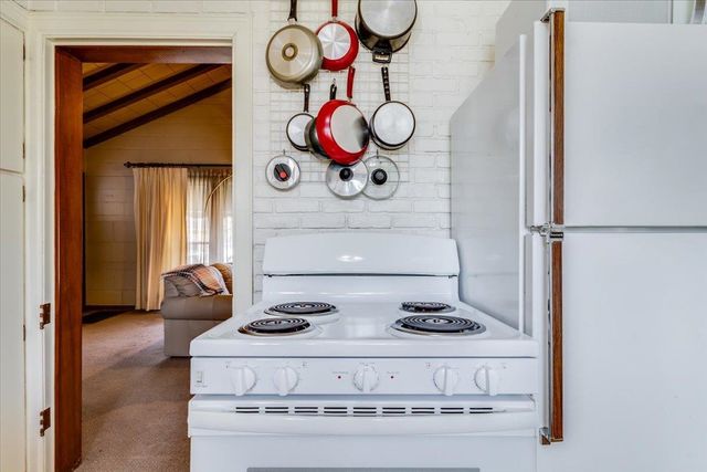 1118 S Kansas St, Wichita, KS 67211