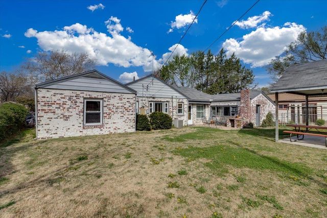 1118 S Kansas St, Wichita, KS 67211