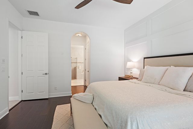 1025 Piccadilly Street, Palm Beach Gardens, FL 33418