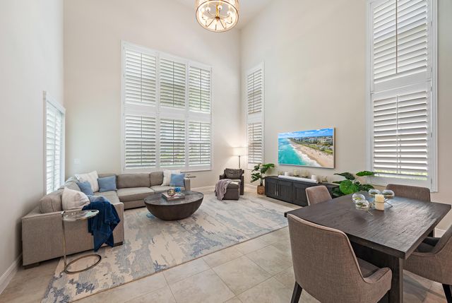 1025 Piccadilly Street, Palm Beach Gardens, FL 33418