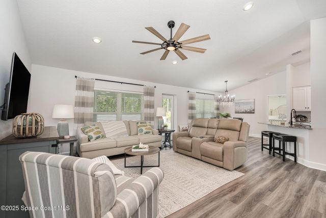 1486 Harper Boulevard SW, Palm Bay, FL 32908