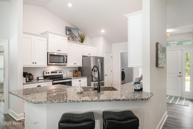 1486 Harper Boulevard SW, Palm Bay, FL 32908