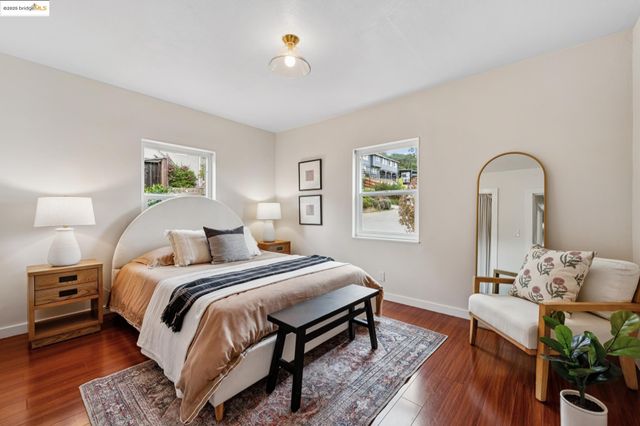 4125 Kuhnle Ave, Oakland, CA 94605