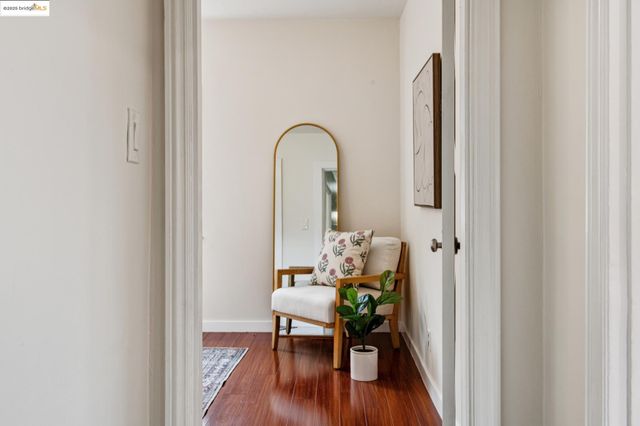 4125 Kuhnle Ave, Oakland, CA 94605