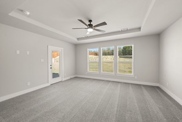 633 Ole Opry Drive, Burleson, TX 76028