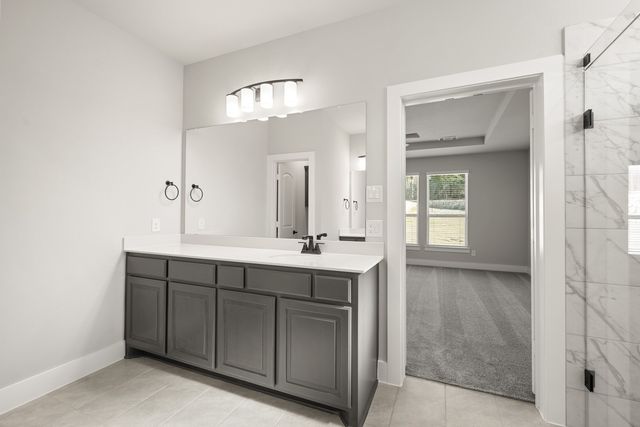 633 Ole Opry Drive, Burleson, TX 76028