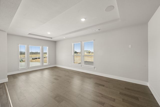 633 Ole Opry Drive, Burleson, TX 76028