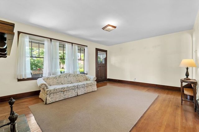 431 Bailey Ave, Mt Washington, PA 15211