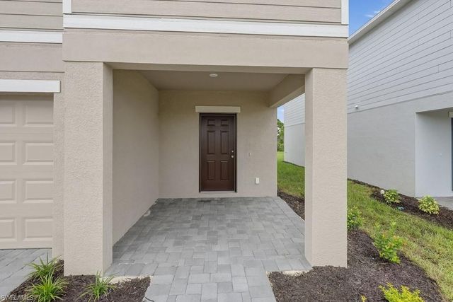 6523 Equinox LN, North Fort Myers, FL 33917