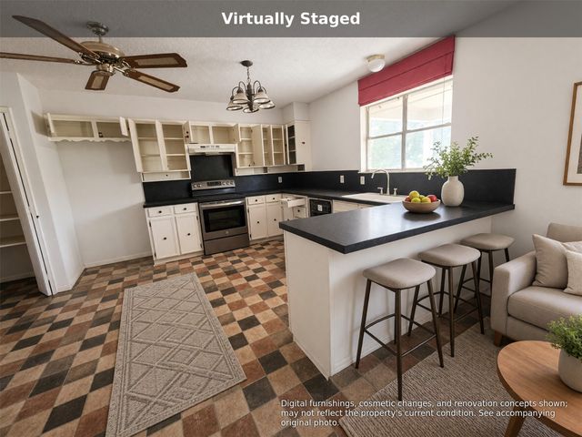 719 Ridgeway Road, Joshua, TX 76058